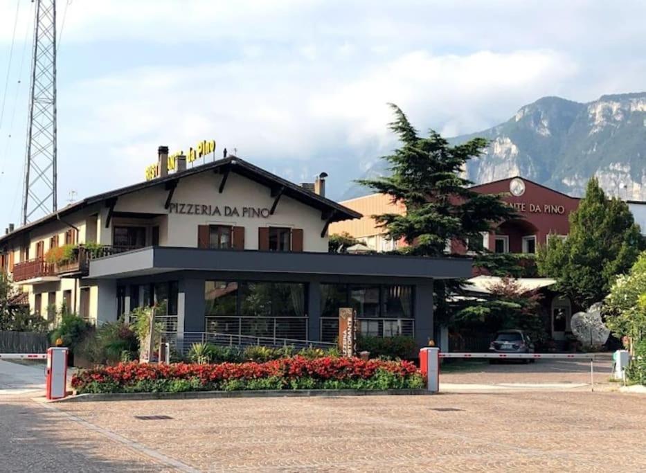 Alloggio Con Idromassaggio E Super Vista Nave San Felice Bagian luar foto